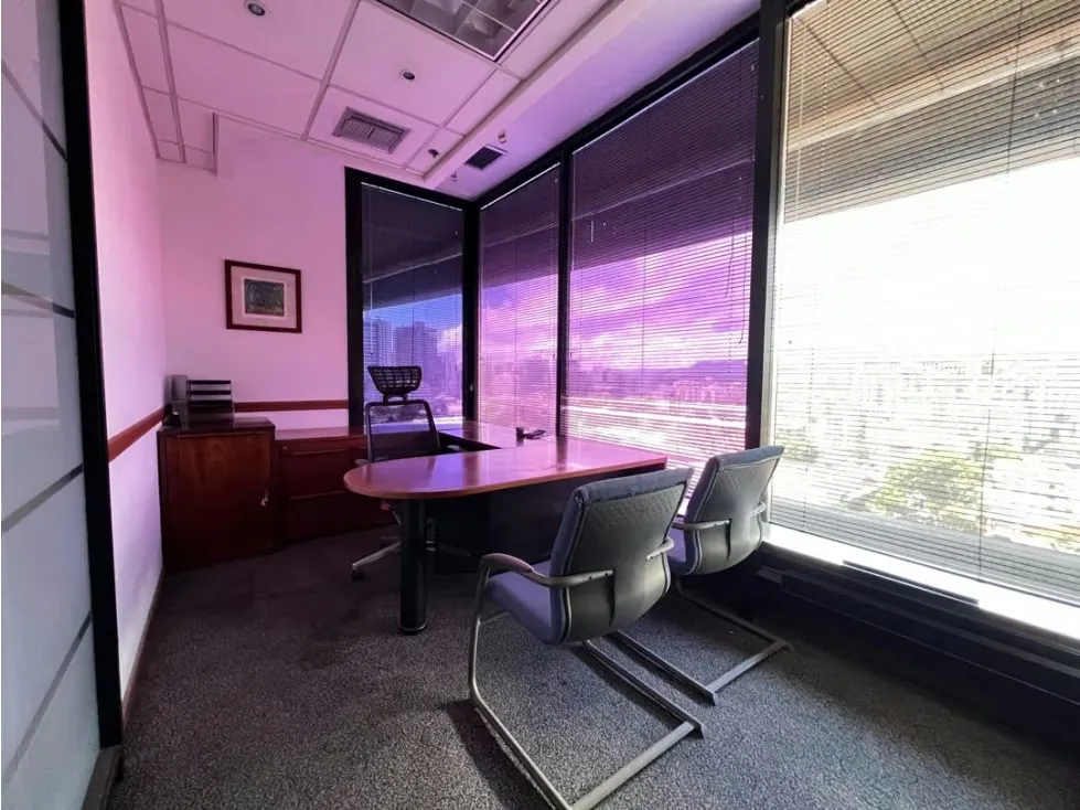 Se vende oficina 1254.80m2 Chacao - 4