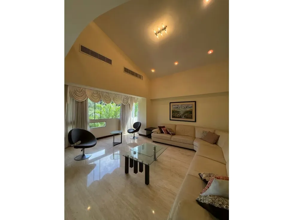 Se vende Penthouse en La Miranda - 2