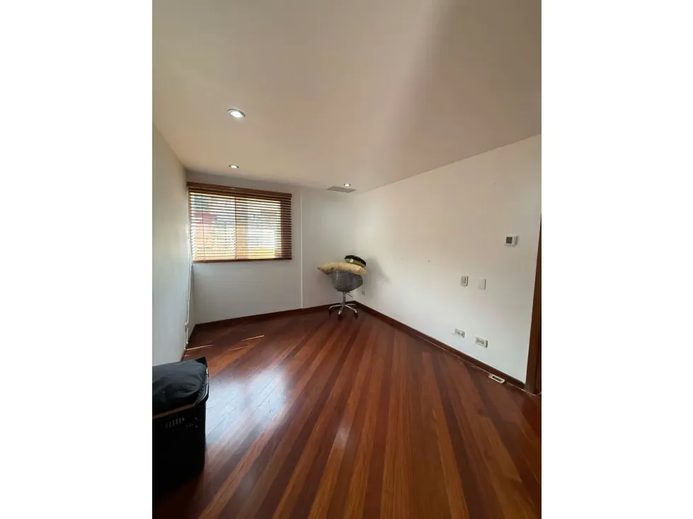 Se vende Penthouse en La Miranda - 8