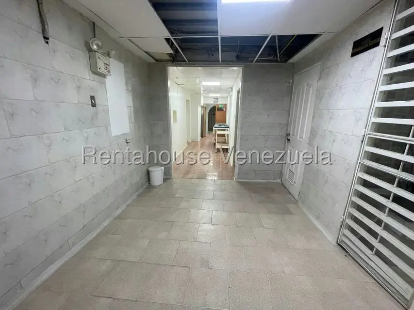 Consultorio Medico en Venta en Centro, Lara - 14