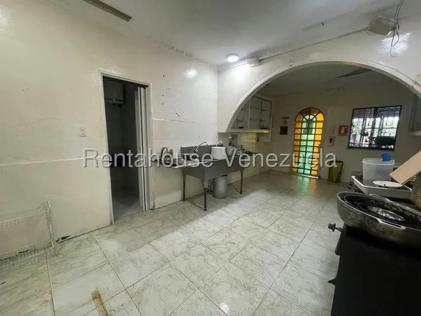 Consultorio Medico en Venta en Centro, Lara - 16