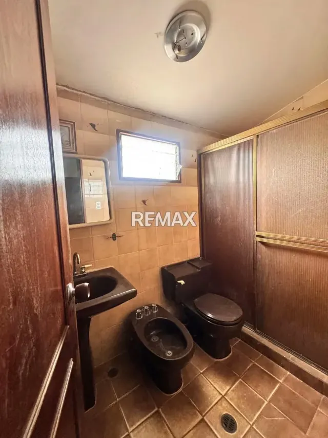 Se vende casa a remodelar en calle cerrada, Urb. La Trigaleña Baja - 7
