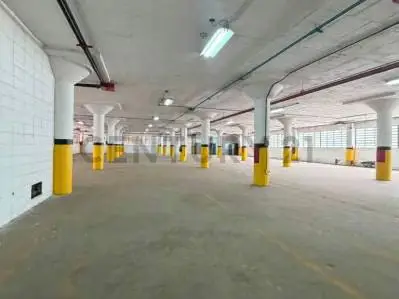 Gran Oportunidad de Inversión! Amplia Planta Industrial en Ruiz Pineda