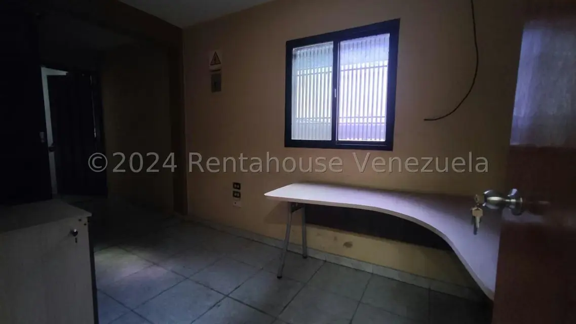 Comercial (Edificio) en Alquiler en Centro, Lara - 29