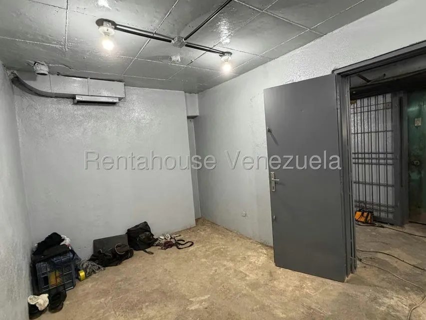 Galpon - Deposito en Alquiler en Los Palos Grandes, Distrito Metropolitano - 6