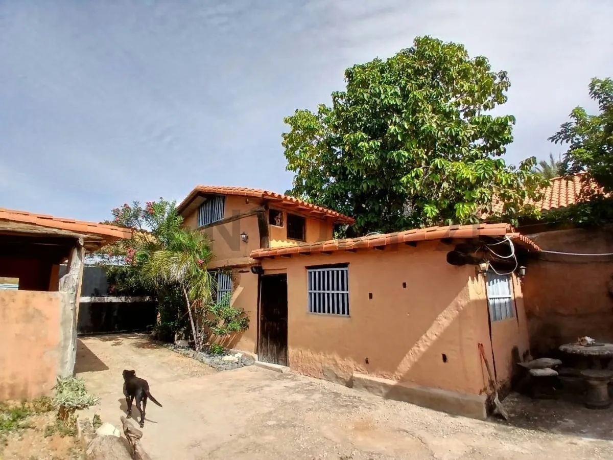 CONJUNTO RESIDENCIAL DE 3 CASAS DUPLEX CERCA A PLAYA GUACUCO - 21