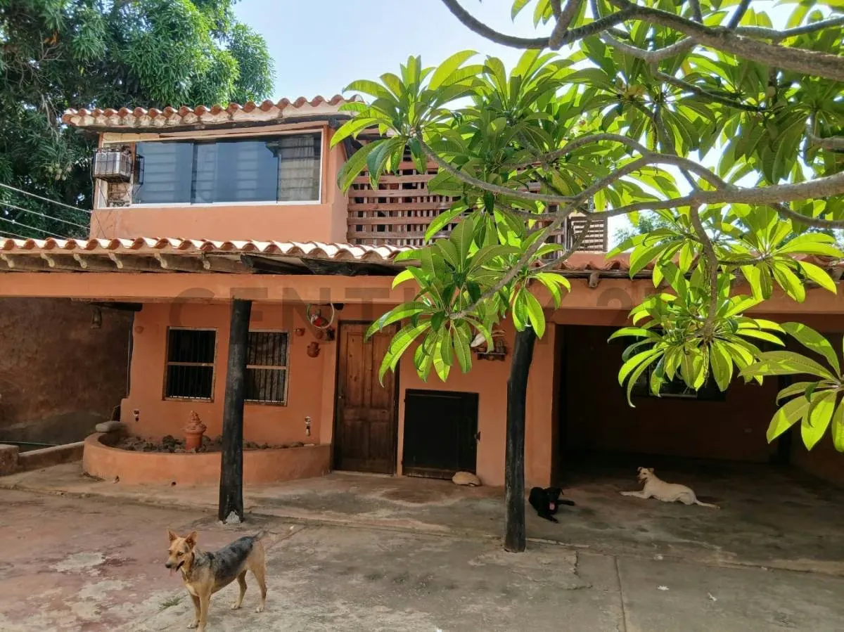 CONJUNTO RESIDENCIAL DE 3 CASAS DUPLEX CERCA A PLAYA GUACUCO - 3