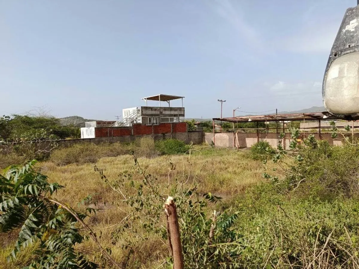 CONJUNTO RESIDENCIAL DE 3 CASAS DUPLEX CERCA A PLAYA GUACUCO - 34
