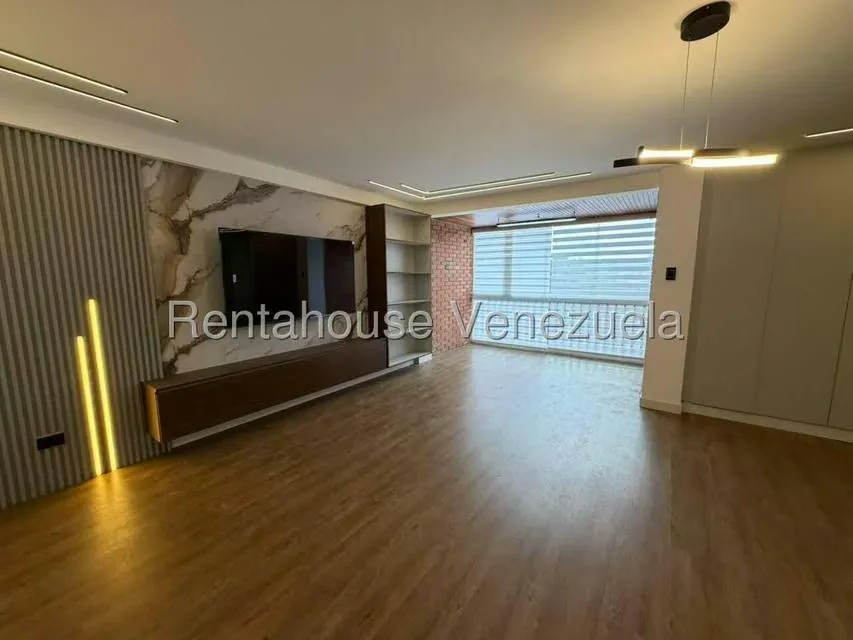 Apartamento (1 Nivel) en Alquiler en Chulavista, Distrito Metropolitano - 3