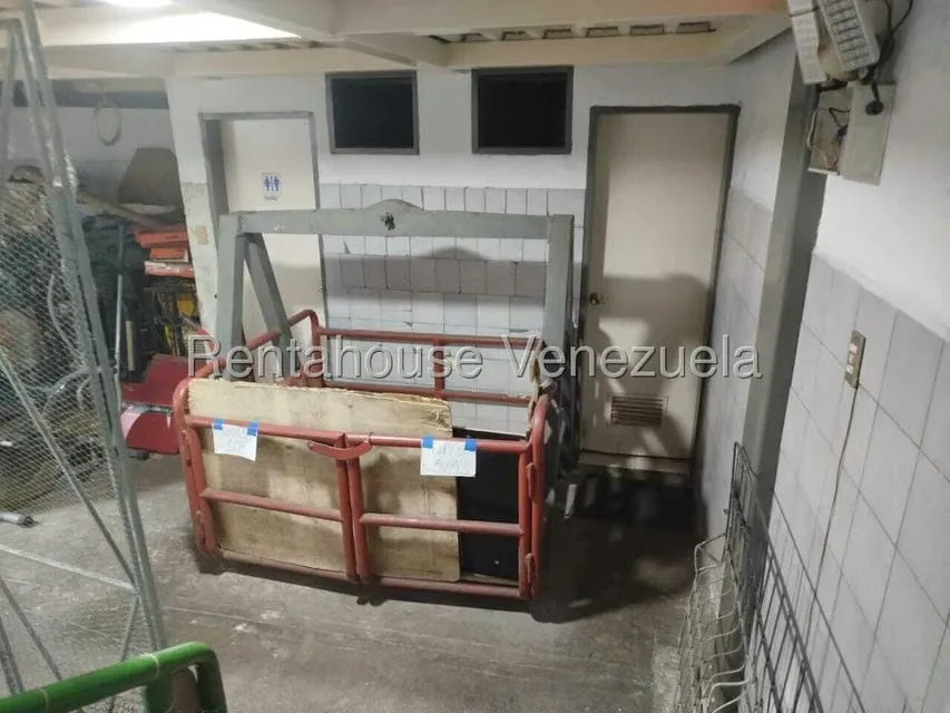 Edificio en Venta en Sarria, Distrito Metropolitano - 31