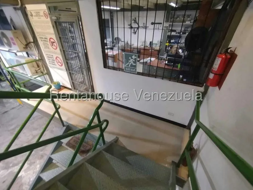 Edificio en Venta en Sarria, Distrito Metropolitano - 10