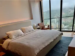 View 25