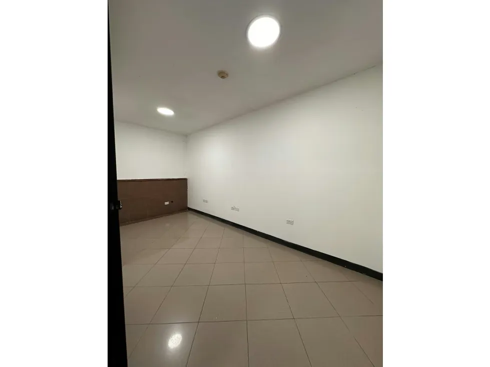 ALQUILER DE LOCAL COMERCIAL UBICADO EN CHACAITO, MUN. CHACAO - 23