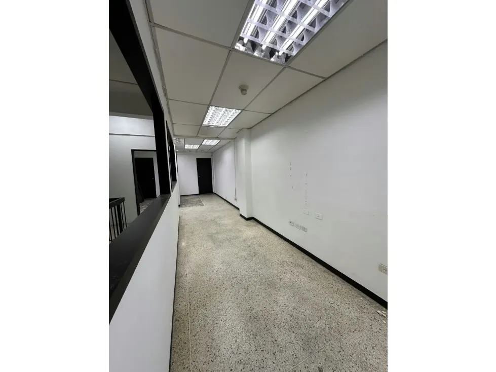 ALQUILER DE LOCAL COMERCIAL UBICADO EN CHACAITO, MUN. CHACAO - 5