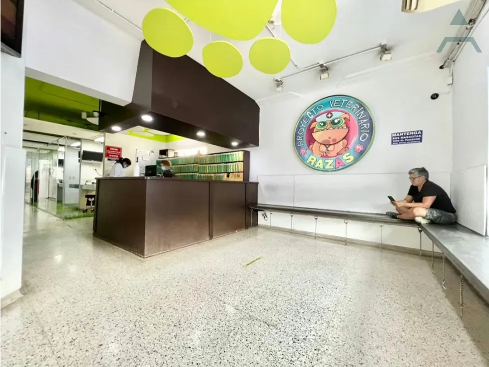 Se vende Local comercial 800m² 5b/10p Las Mercedes - 5