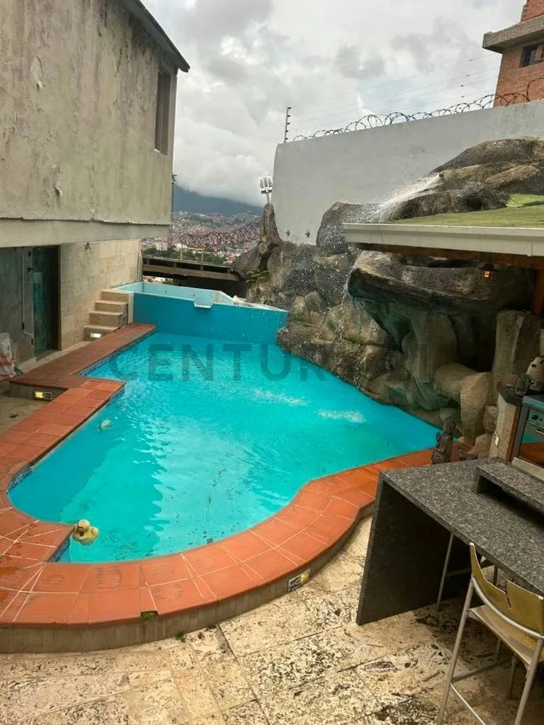 Casa Macaracuay en venta remodelada calle cerrada vista TC - 15