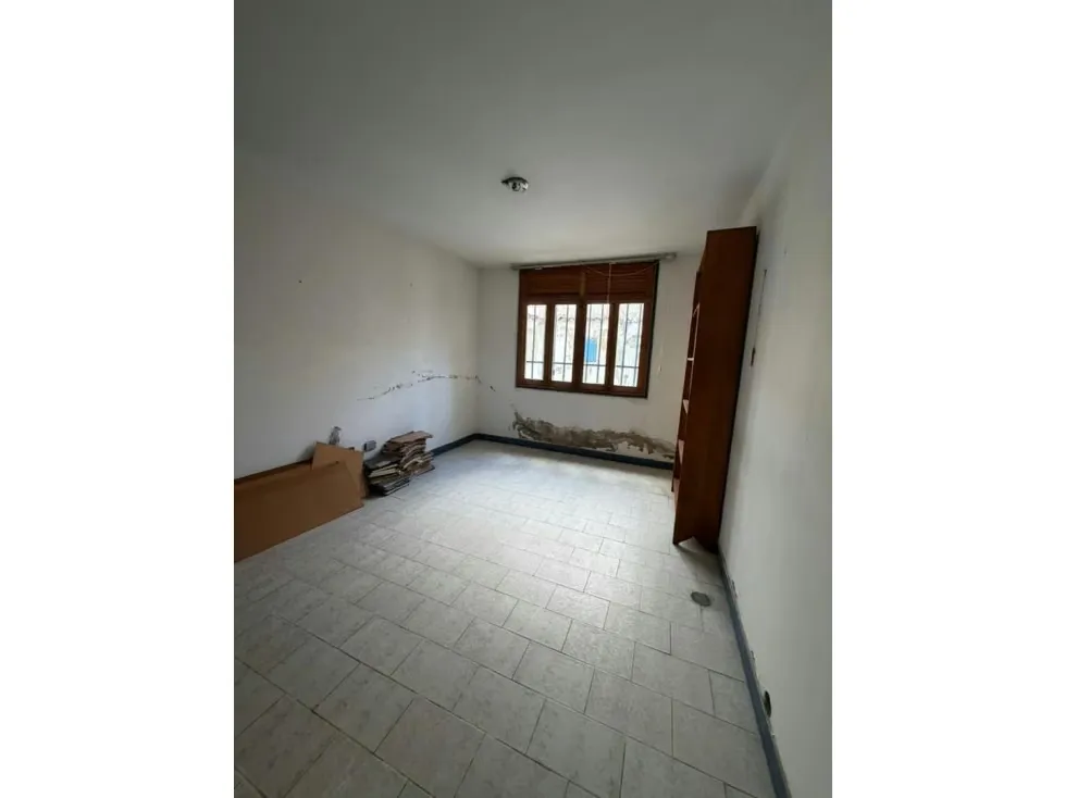 Vendo casa para remodelar 920m2 La Lagunita 6239 - 26
