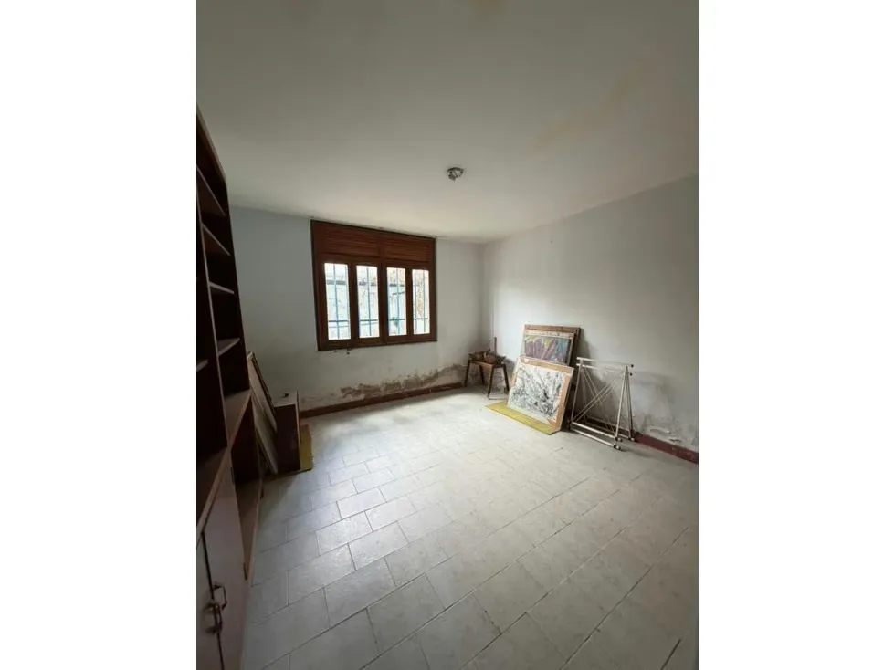 Vendo casa para remodelar 920m2 La Lagunita 6239 - 28