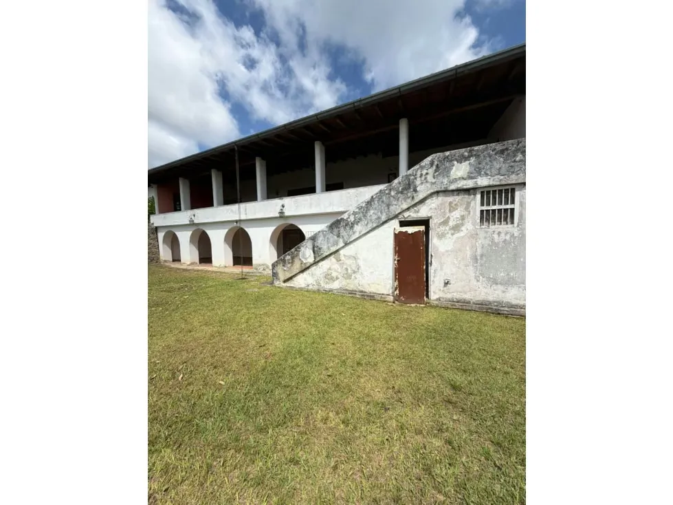 Vendo casa para remodelar 920m2 La Lagunita 6239 - 52