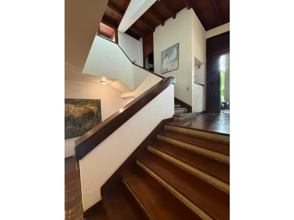 Se vende/alquila Casa 2.149m² 4h+2s/5b/30p La Lagunita - 11