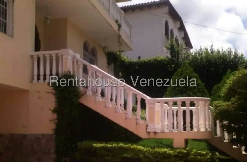 Casa (Multipes Niveles) en Venta en Colinas De Santa Rosa, Lara