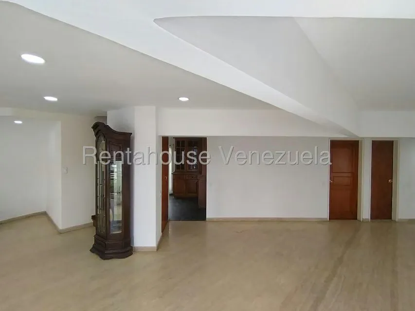 Apartamento (Penthouse) en Venta en Colinas de Valle Arriba, Distrito Metropolitano - 3