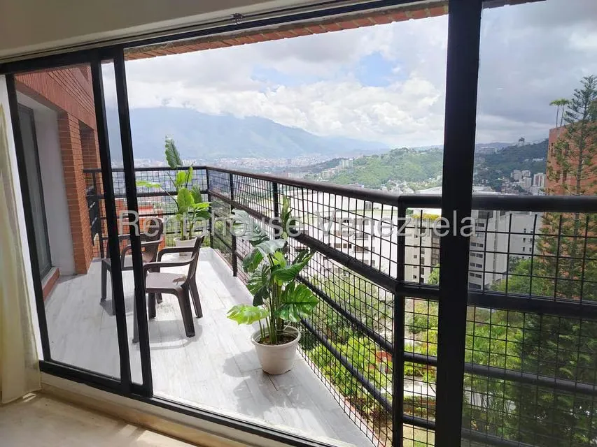 Apartamento (Penthouse) en Venta en Colinas de Valle Arriba, Distrito Metropolitano - 5