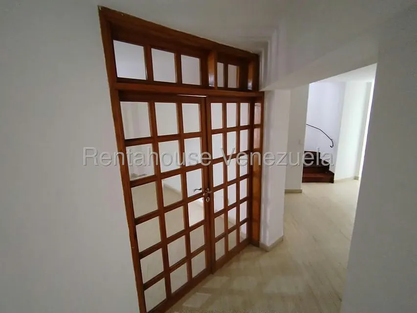 Apartamento (Penthouse) en Venta en Colinas de Valle Arriba, Distrito Metropolitano - 42
