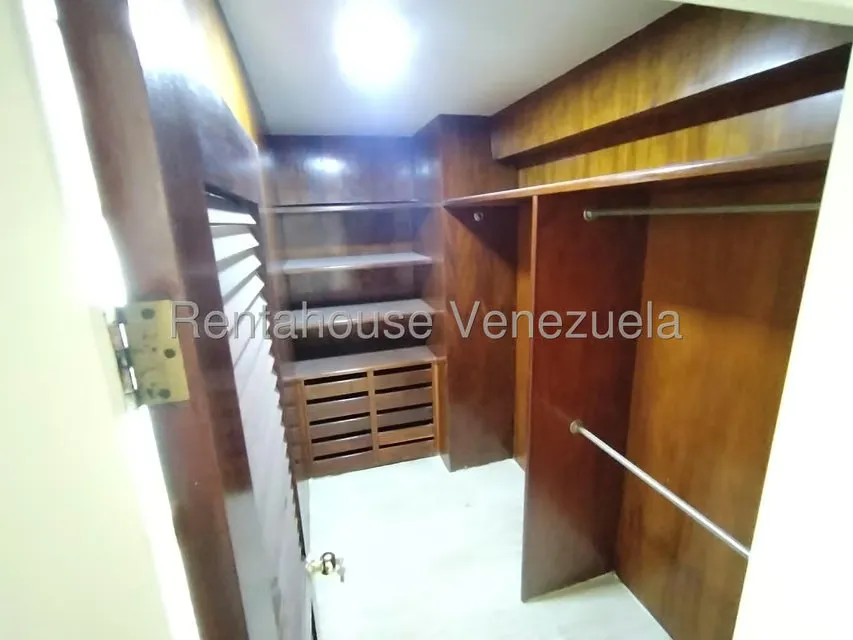 Apartamento (Penthouse) en Venta en Colinas de Valle Arriba, Distrito Metropolitano - 46