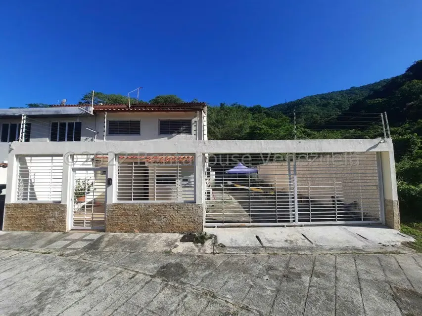 Casa (Duplex) en Venta en Izcaragua, Distrito Metropolitano - 2