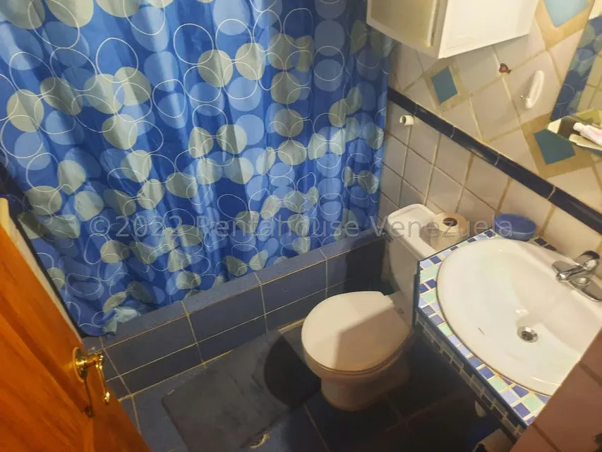 Casa (Duplex) en Venta en Izcaragua, Distrito Metropolitano - 25