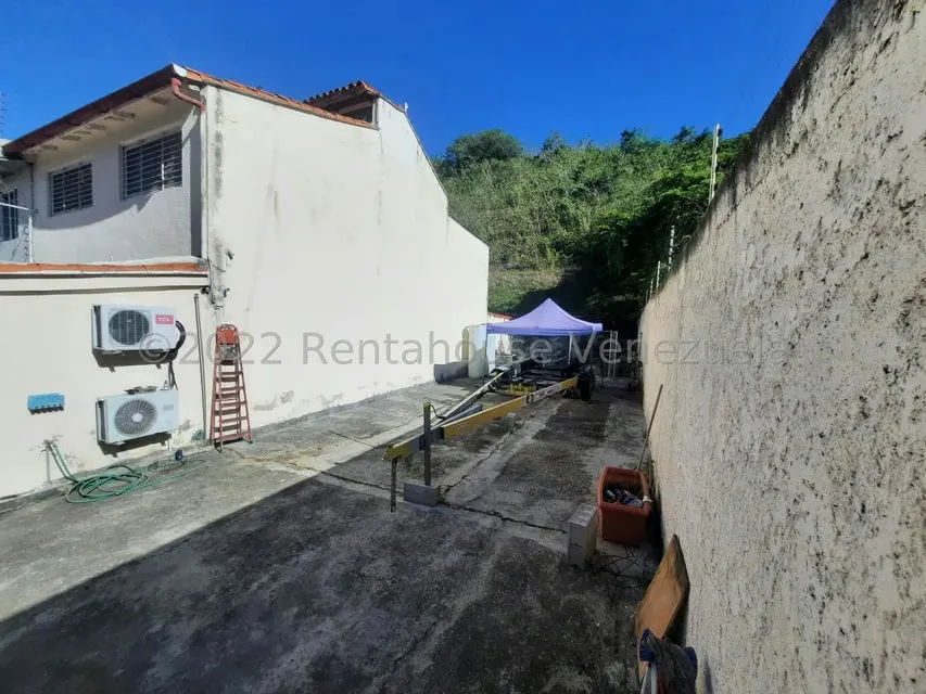 Casa (Duplex) en Venta en Izcaragua, Distrito Metropolitano - 3