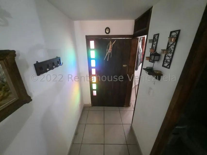 Casa (Duplex) en Venta en Izcaragua, Distrito Metropolitano - 35