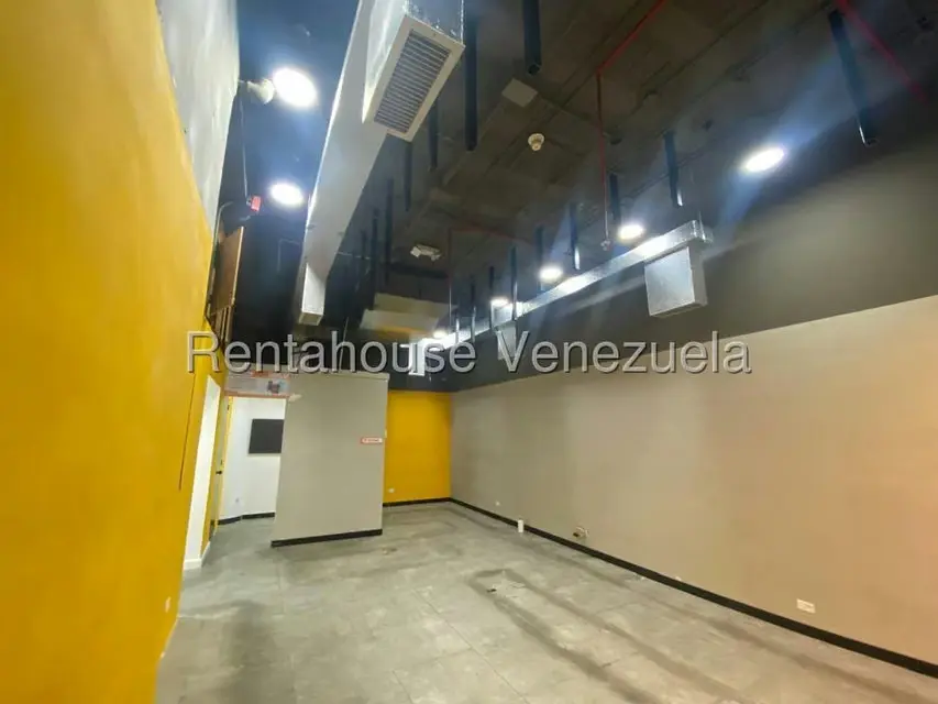 Local Comercial en Alquiler en La Castellana, Distrito Metropolitano - 6