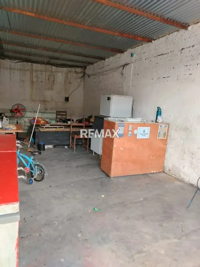 SE ALQUILA LOCAL IDEAL PARA VENTA DE HIELO, SECTOR TIPURO-MATURÍN - 2