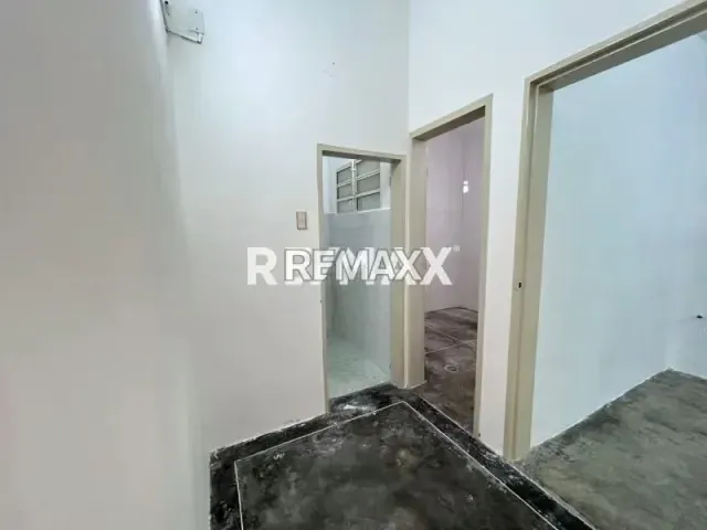 En exclusiva casa en alquiler para uso comercial frente a la cruz roja - 11