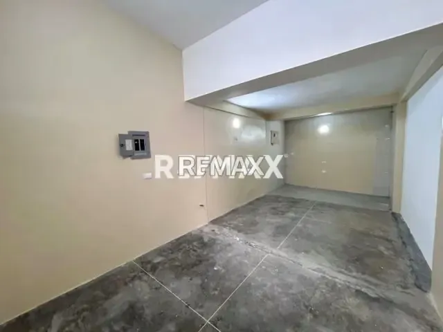 En exclusiva casa en alquiler para uso comercial frente a la cruz roja - 4
