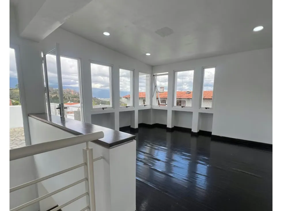 SE VENDE CASA EN LA LAGUNITA - 8