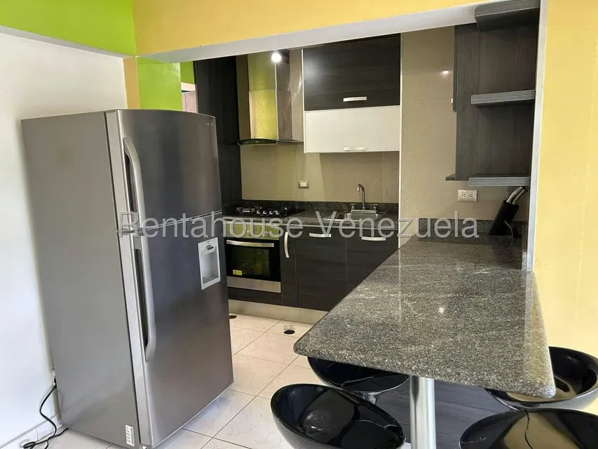 Apartamento (1 Nivel) en Venta en Miravila, Distrito Metropolitano - 8