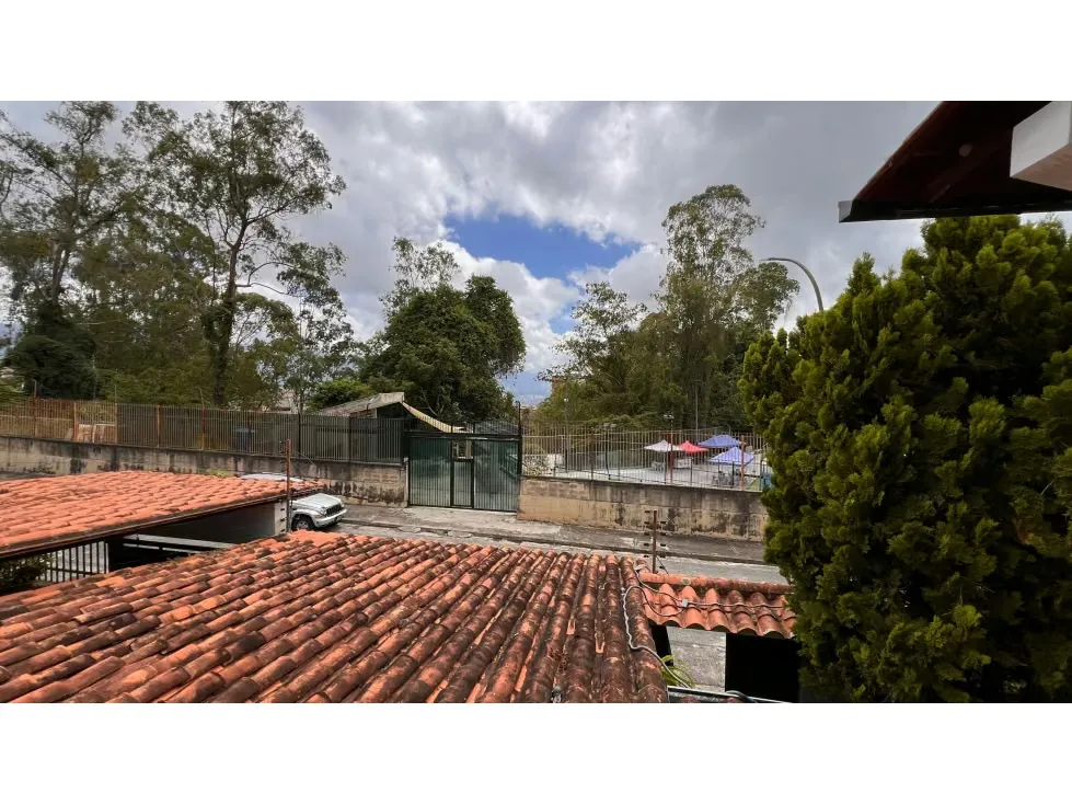 Se vende casa 500m² 7h/5b/4p Los Naranjos - 3