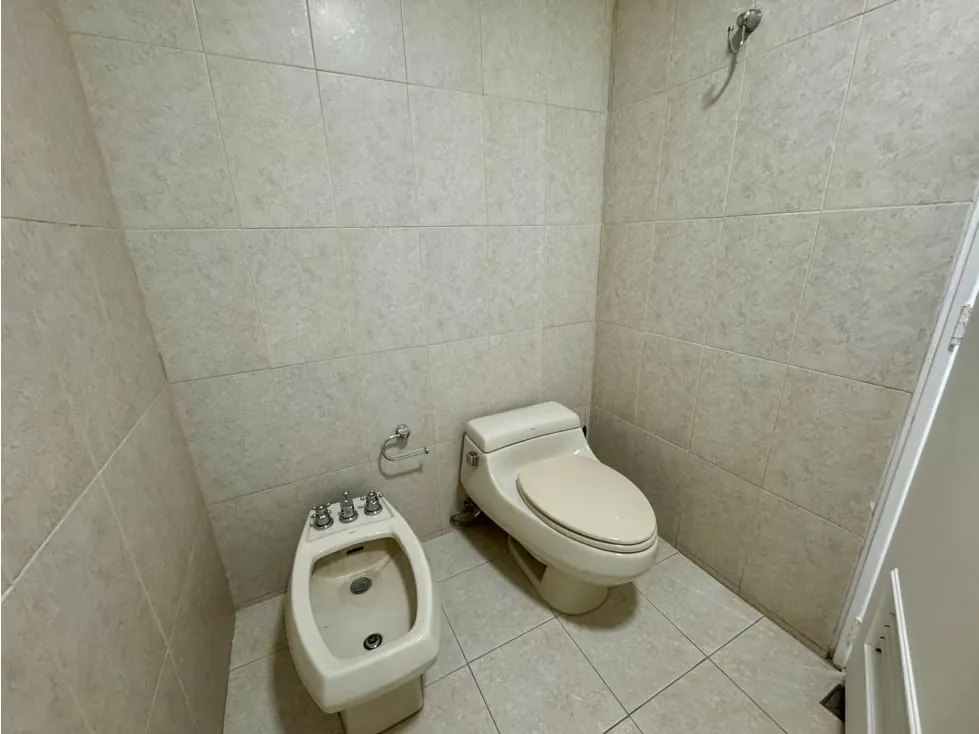 Se alquila apartamento 268m2 Santa Rosa de Lima 9845 - 22