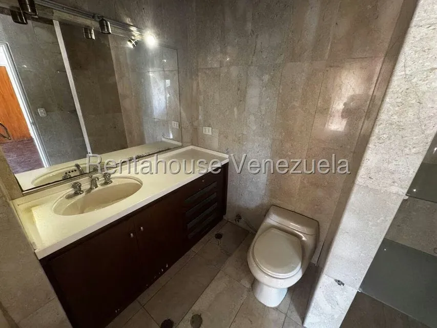 Apartamento (Penthouse) en Alquiler en Campo Alegre, Distrito Metropolitano - 26