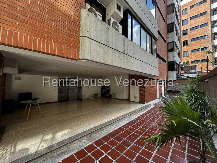Apartamento (Penthouse) en Alquiler en Campo Alegre, Distrito Metropolitano - 4