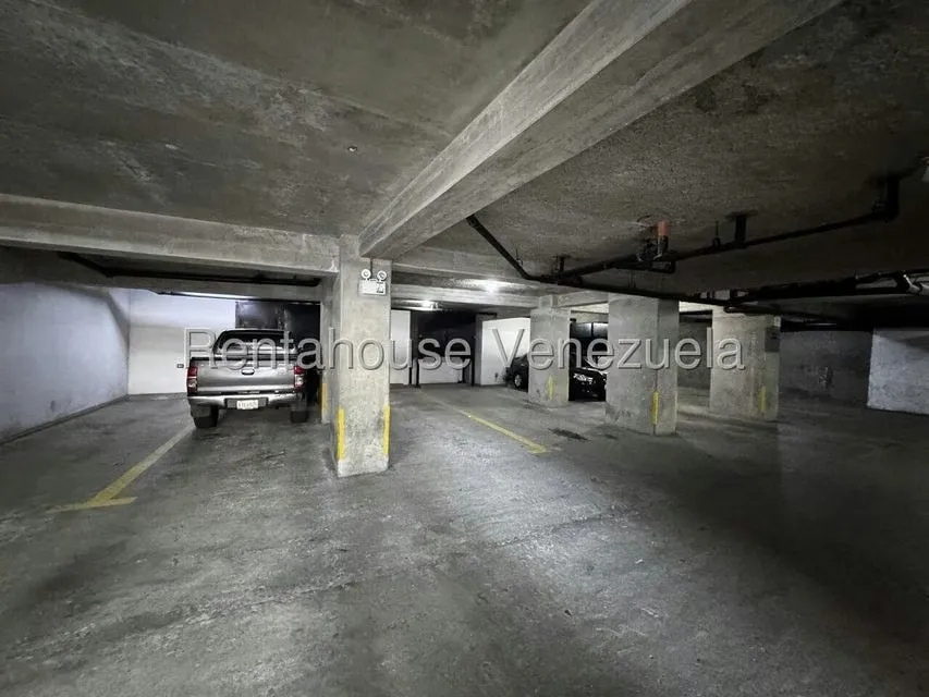 Apartamento (Penthouse) en Alquiler en Campo Alegre, Distrito Metropolitano - 31