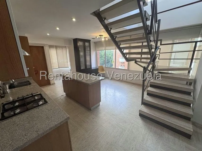 Apartamento (Penthouse) en Alquiler en Campo Alegre, Distrito Metropolitano - 5