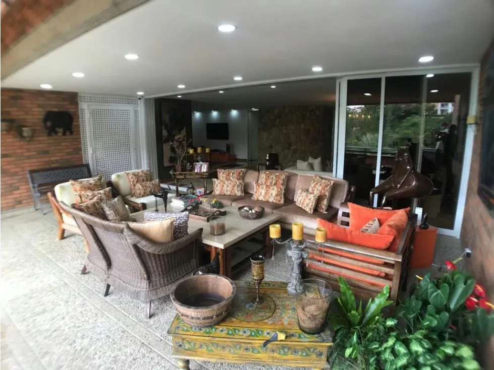 Se vende TH 331m2 5h+2s/5.5b+s/7p La Lagunita 0467 - 6
