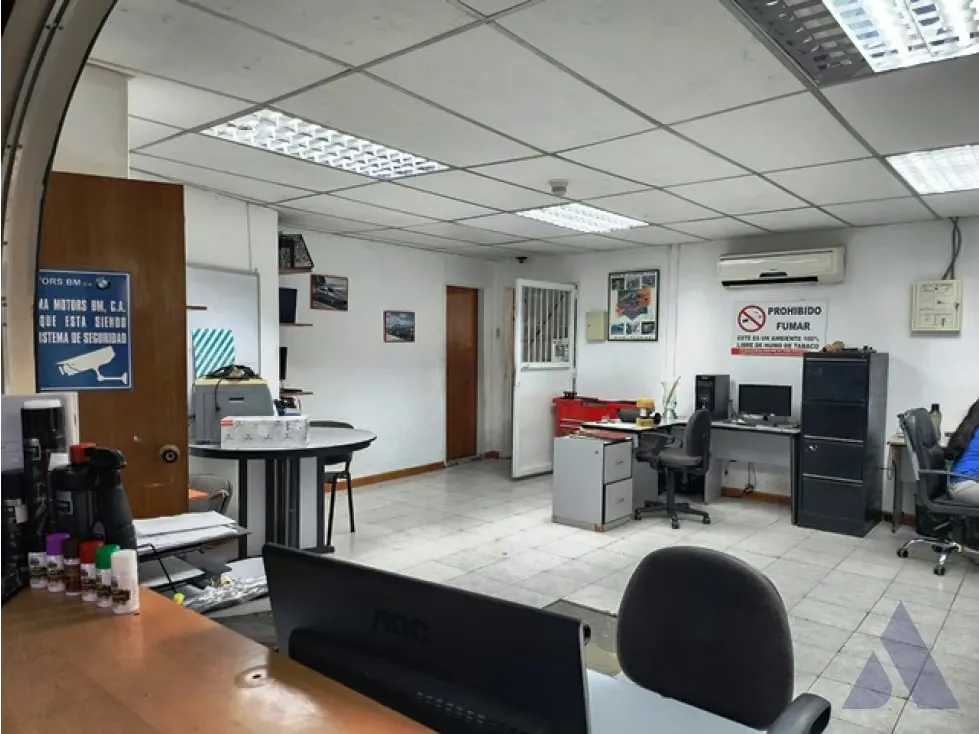 Vendo galpón/Fondo de Comercio 655m2 Los Ruices 5025 - 4