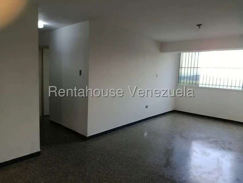 Apartamento (1 Nivel) en Alquiler en Los Salias, Miranda - 6