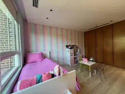 View 19