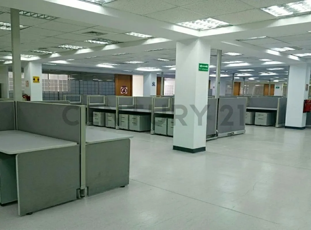 OFICINA EN ALQUILER - MÁXIMA VISIBILIDAD Y PODER CORPORATIVO EN LOS RUICES - 3